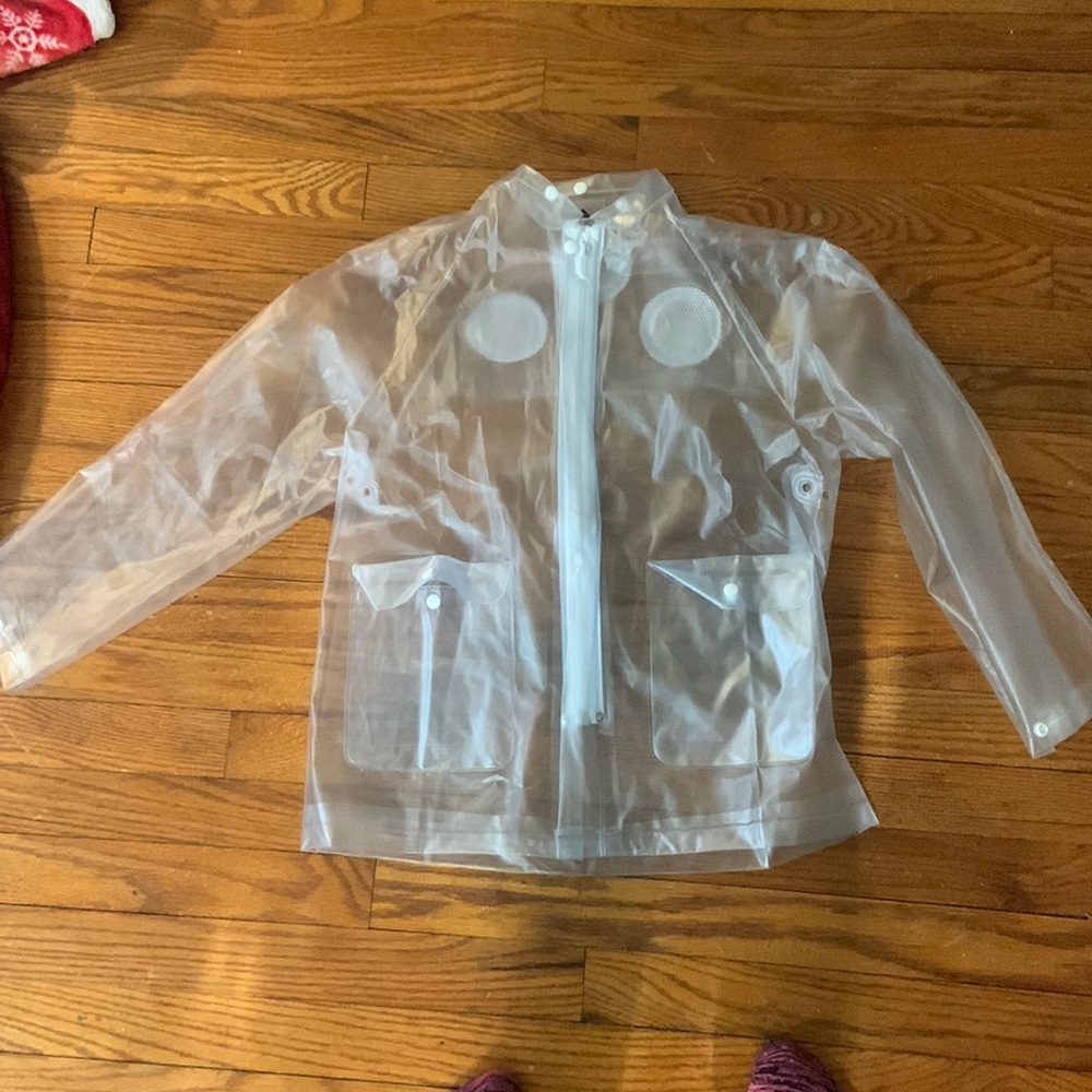 Good rain jacket go kids and there is only one so put your order in